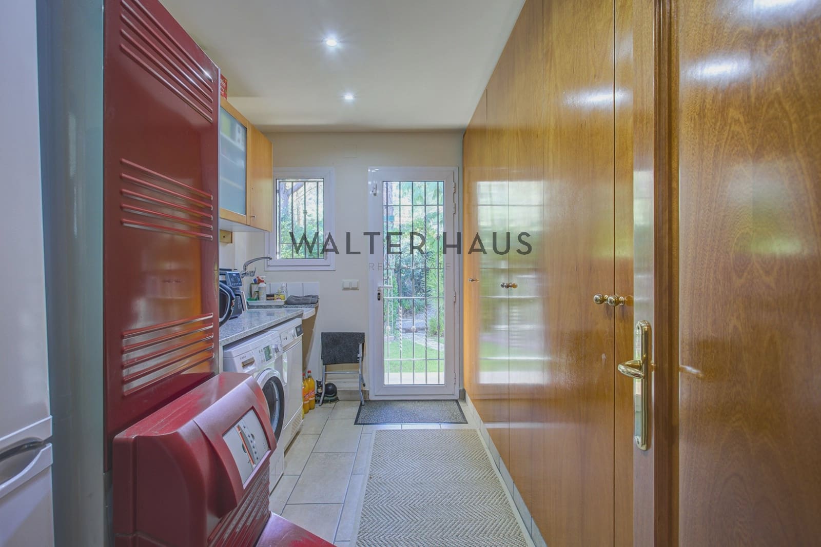 4 bedroom Villa for sale in Santa Cristina d'Aro - € 850,000 (Ref: 9924865)