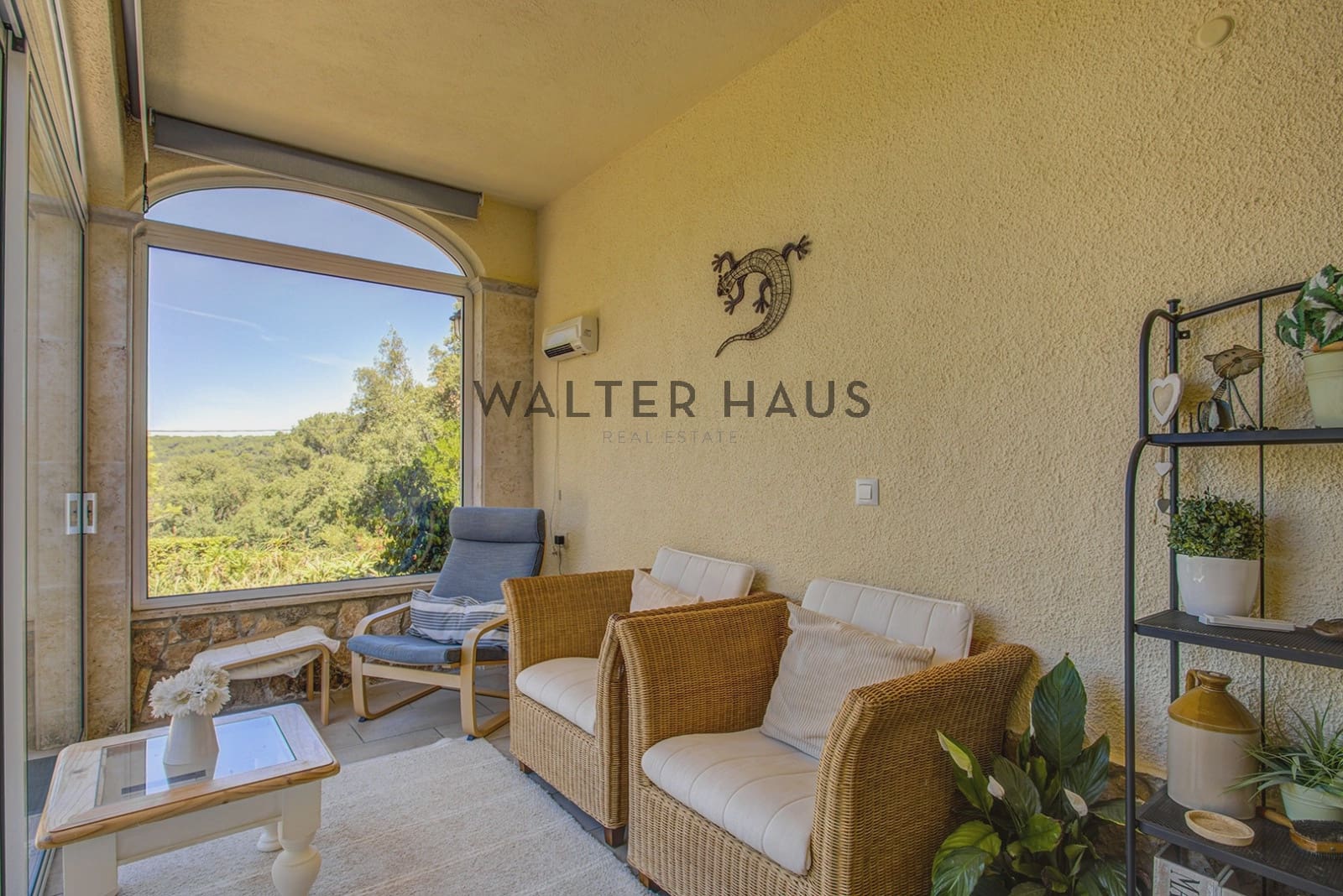 4 bedroom Villa for sale in Santa Cristina d'Aro - € 850,000 (Ref: 9924865)