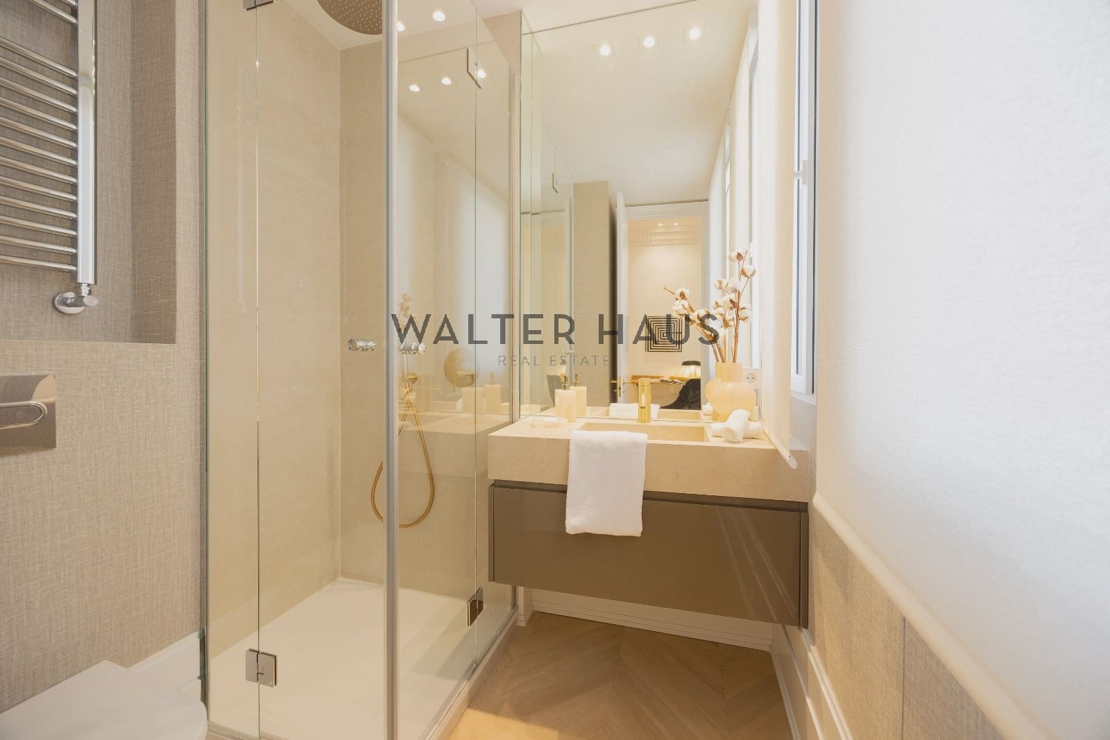 3 bedroom Flat for sale in Madrid city - € 1,820,000 (Ref: 9924949)