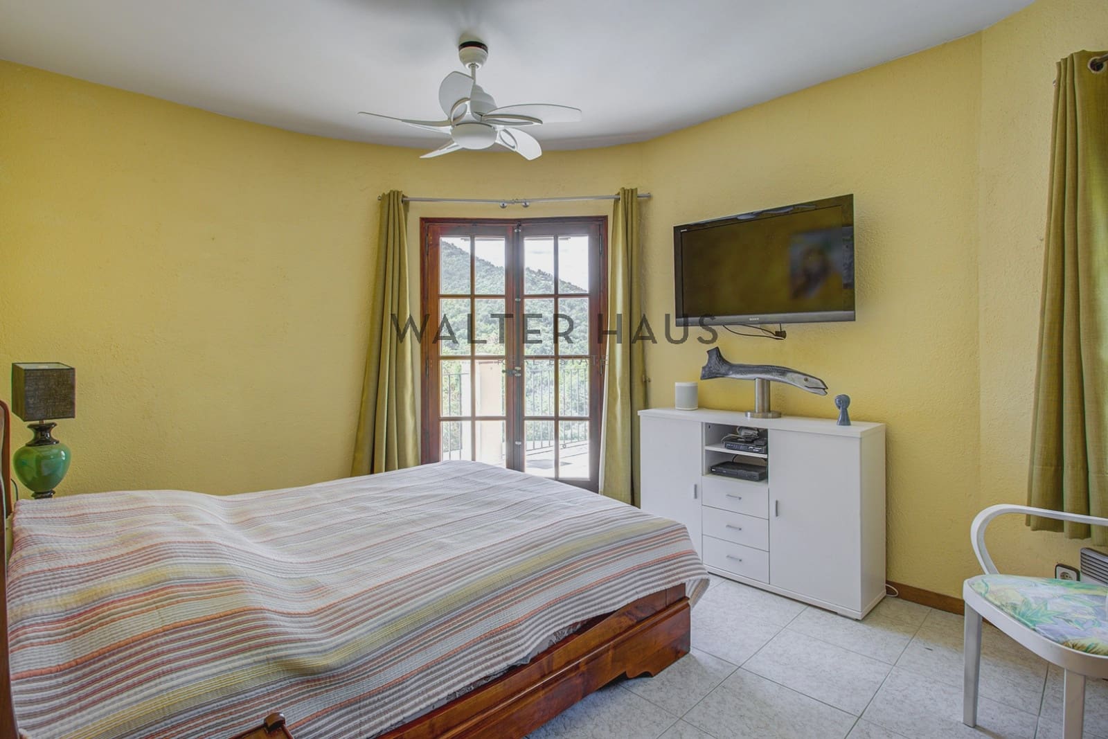 6 bedroom Villa for sale in Calonge i Sant Antoni - € 700,000 (Ref: 9924950)