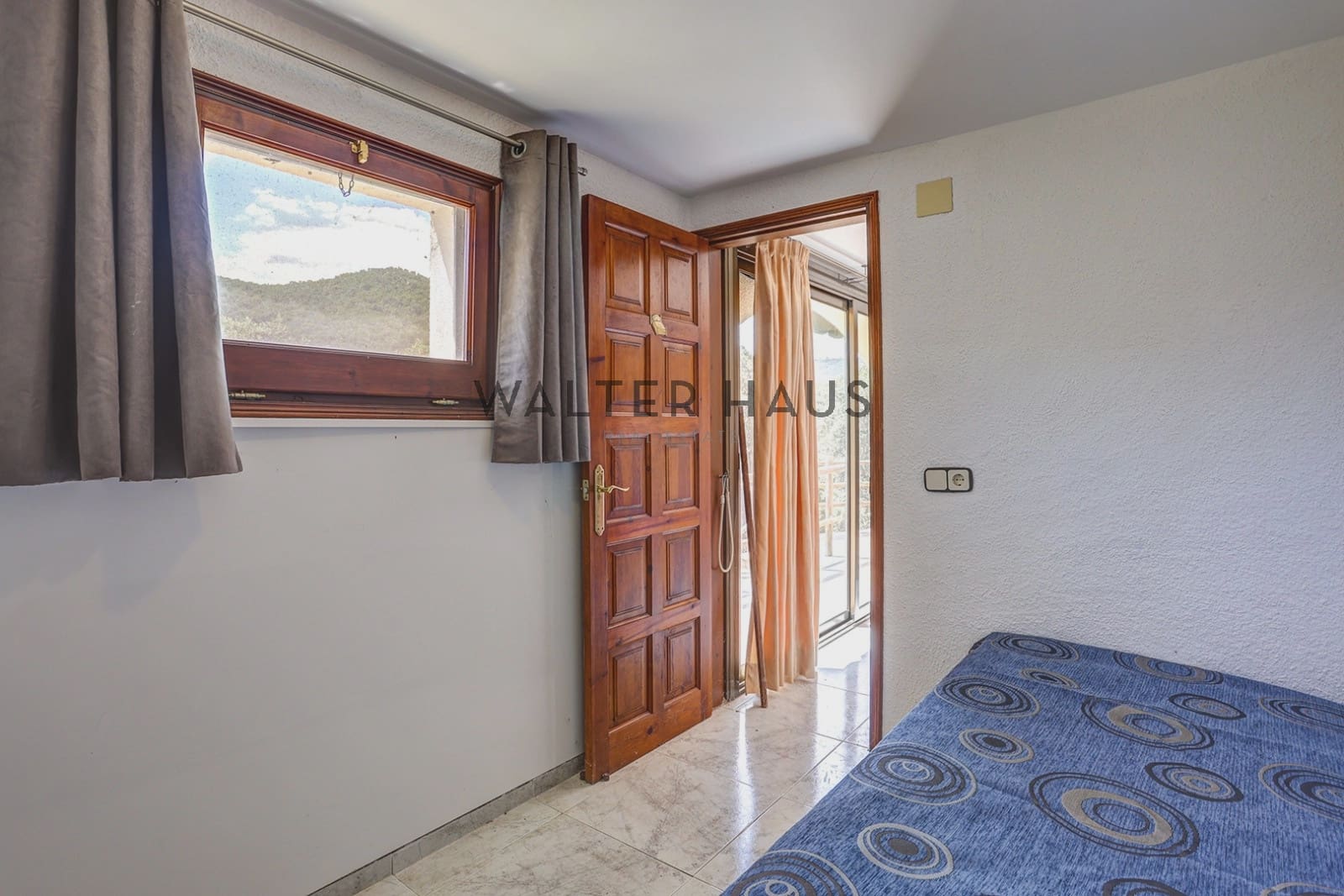 6 bedroom Villa for sale in Calonge i Sant Antoni - € 700,000 (Ref: 9924950)