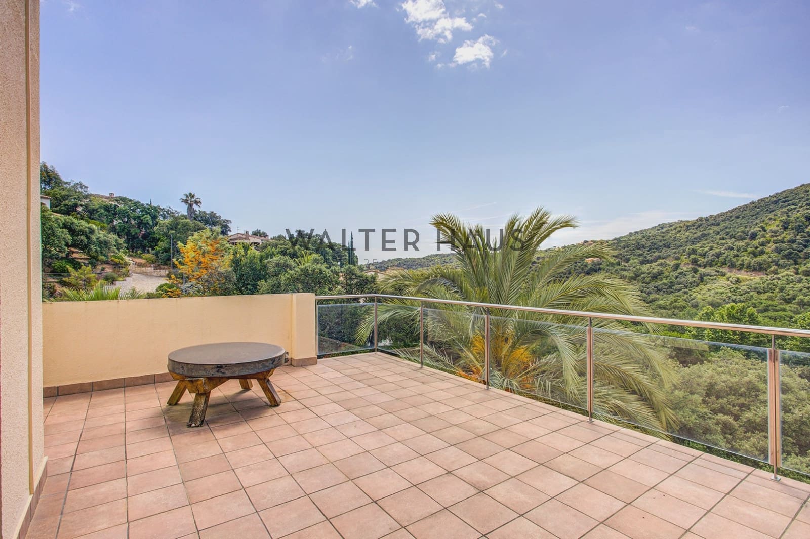 6 bedroom Villa for sale in Calonge i Sant Antoni - € 700,000 (Ref: 9924950)