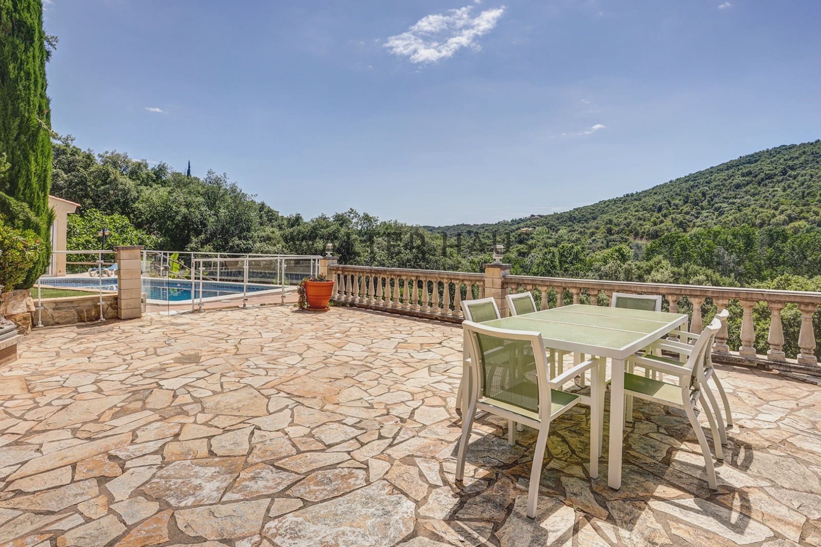 6 bedroom Villa for sale in Calonge i Sant Antoni - € 700,000 (Ref: 9924950)