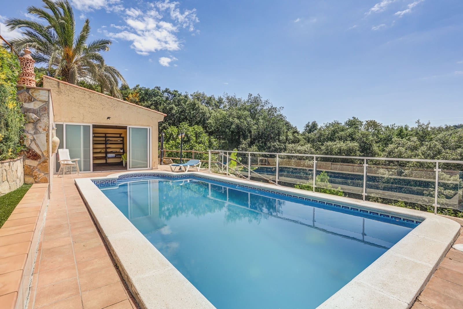 6 bedroom Villa for sale in Calonge i Sant Antoni - € 700,000 (Ref: 9924950)