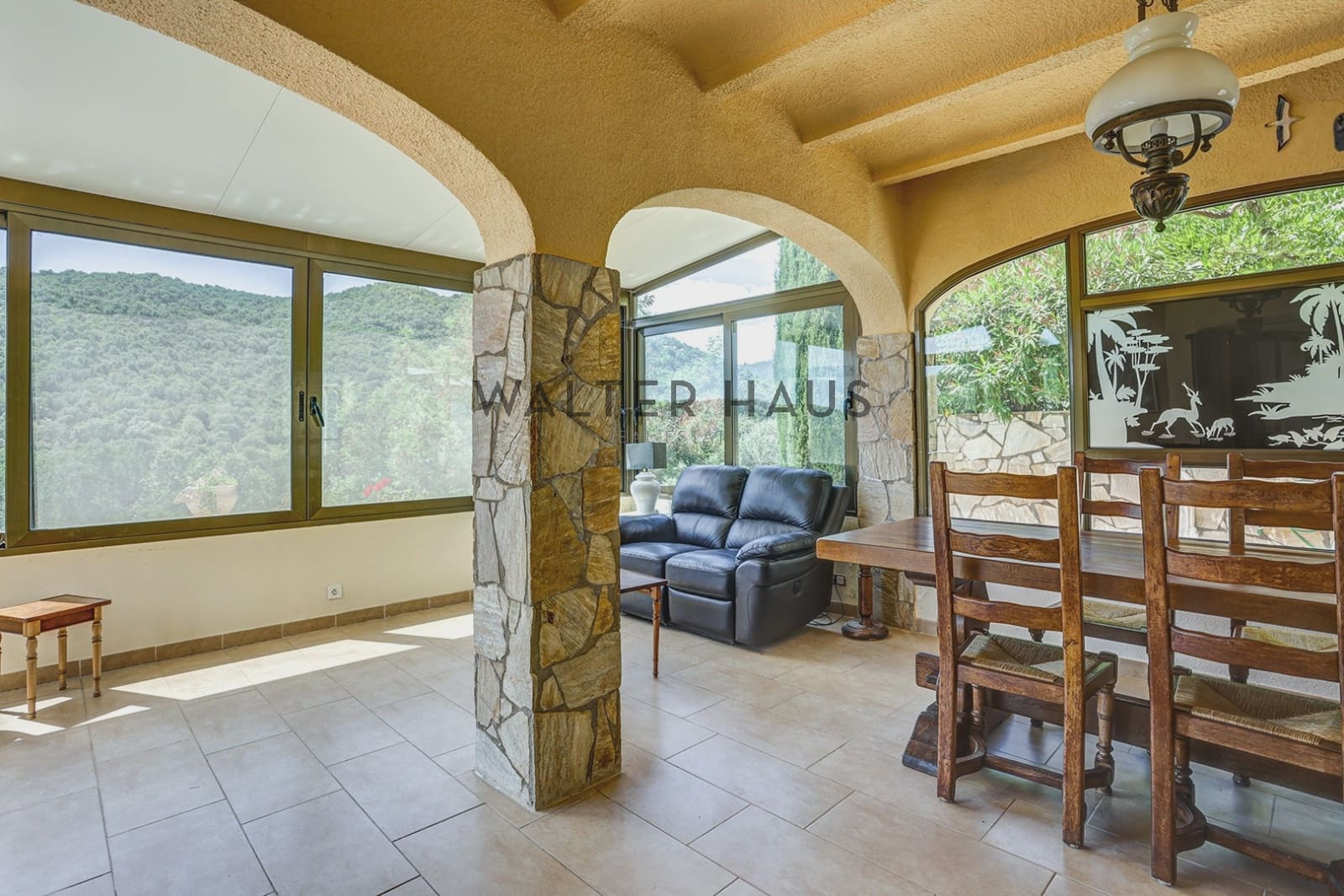 6 bedroom Villa for sale in Calonge i Sant Antoni - € 700,000 (Ref: 9924950)