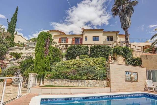 6 soveværelse Villa til salg i Calonge i Sant Antoni - € 700.000 (Ref: 9924950)