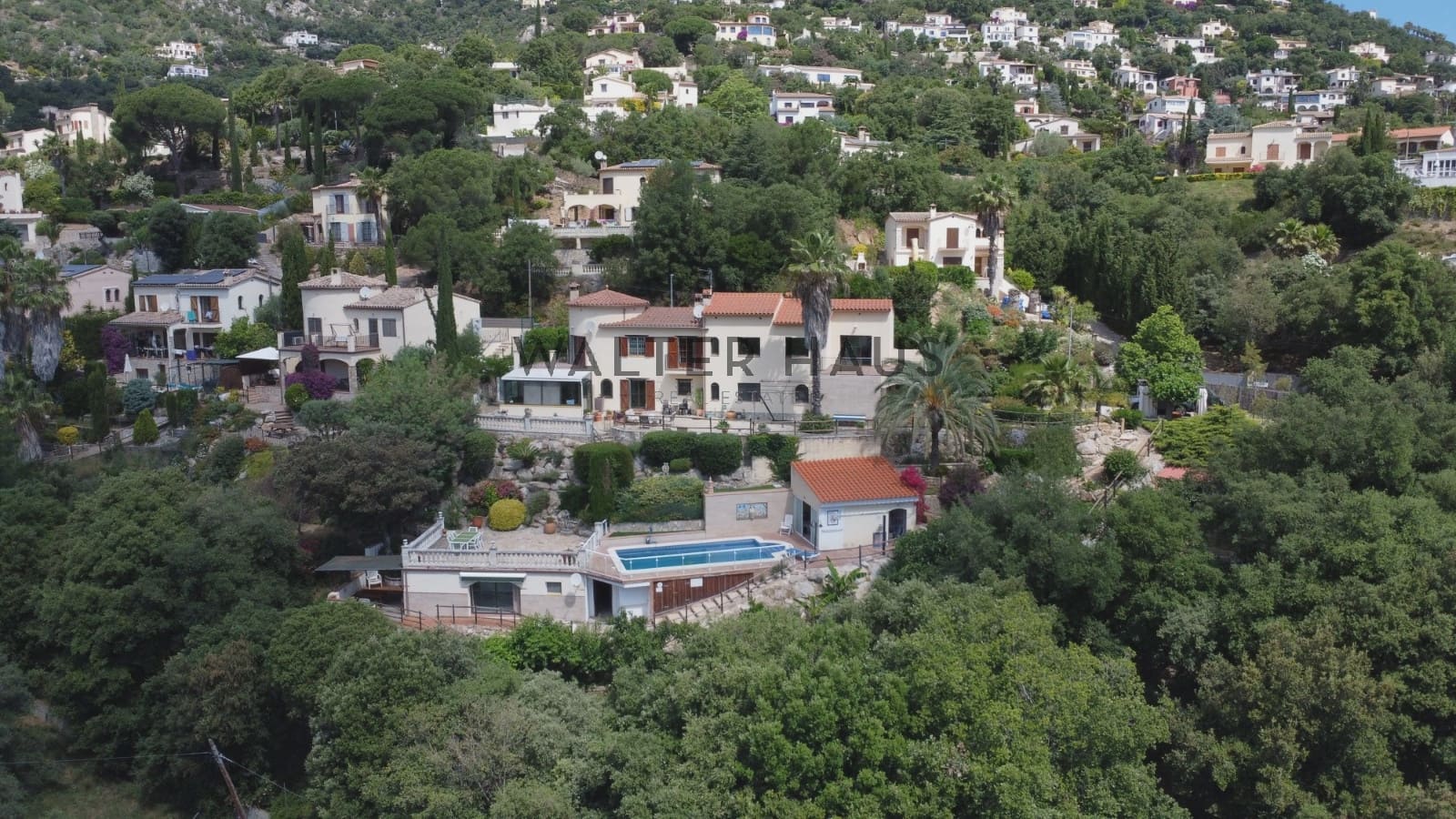 6 bedroom Villa for sale in Calonge i Sant Antoni - € 700,000 (Ref: 9924950)