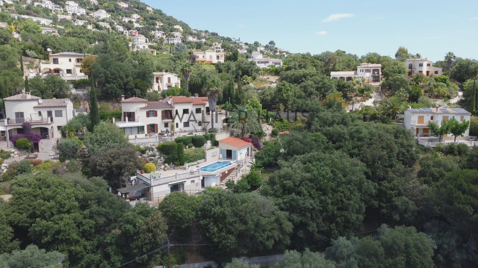 6 bedroom Villa for sale in Calonge i Sant Antoni - € 700,000 (Ref: 9924950)