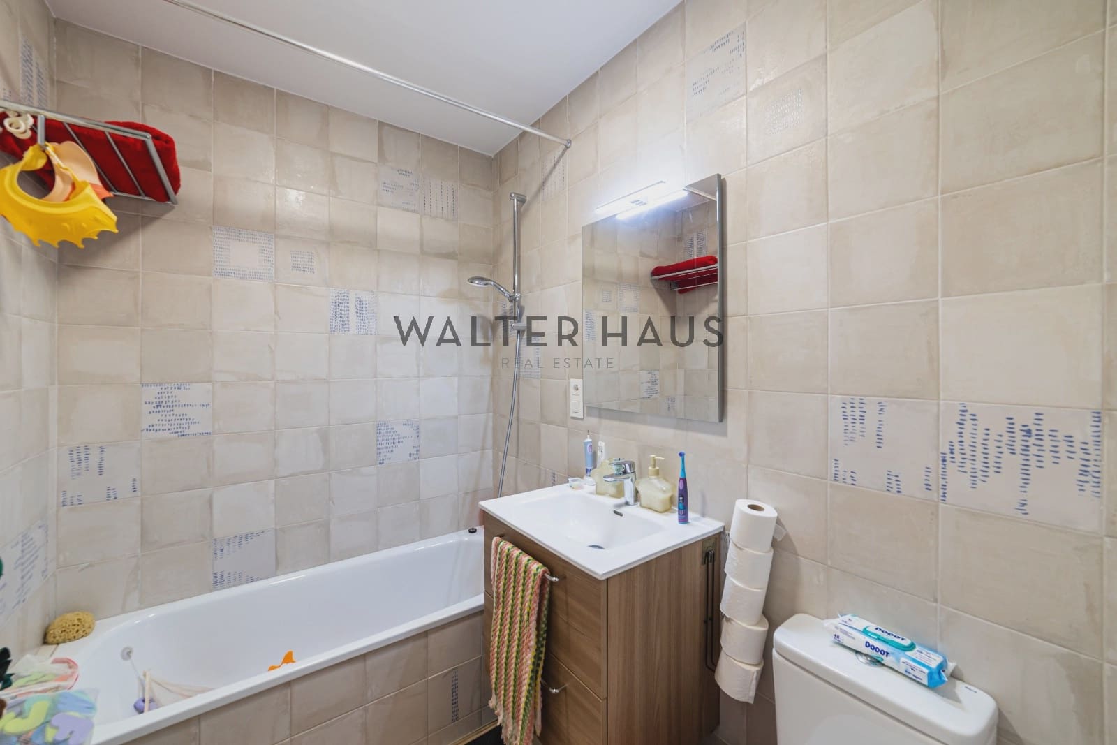 Piso de 3 habitaciones en Madrid ciudad en venta - 970.000 € (Ref: 9928161)