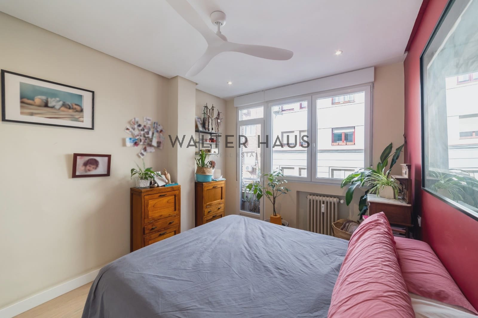 Piso de 3 habitaciones en Madrid ciudad en venta - 970.000 € (Ref: 9928161)