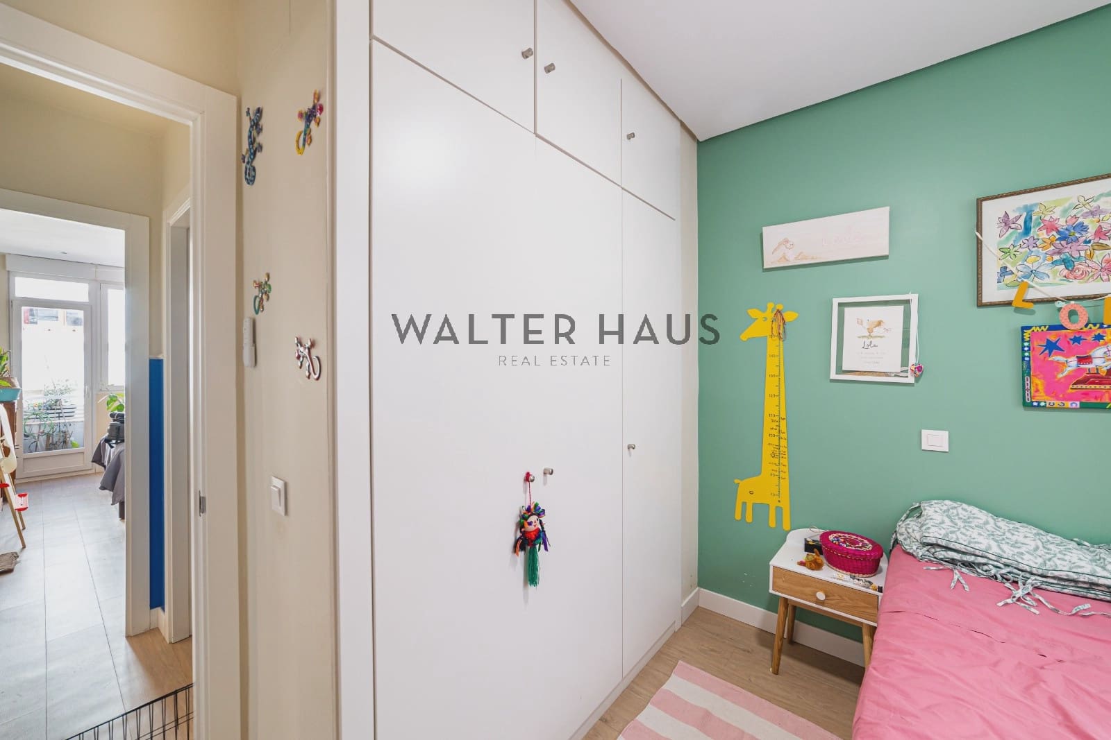 Piso de 3 habitaciones en Madrid ciudad en venta - 970.000 € (Ref: 9928161)