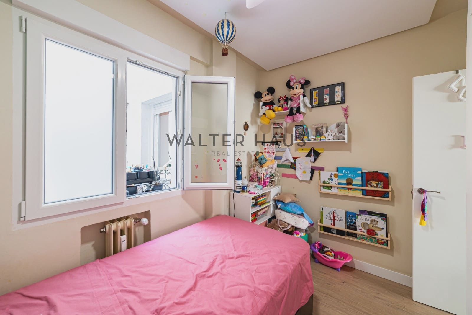 Piso de 3 habitaciones en Madrid ciudad en venta - 970.000 € (Ref: 9928161)