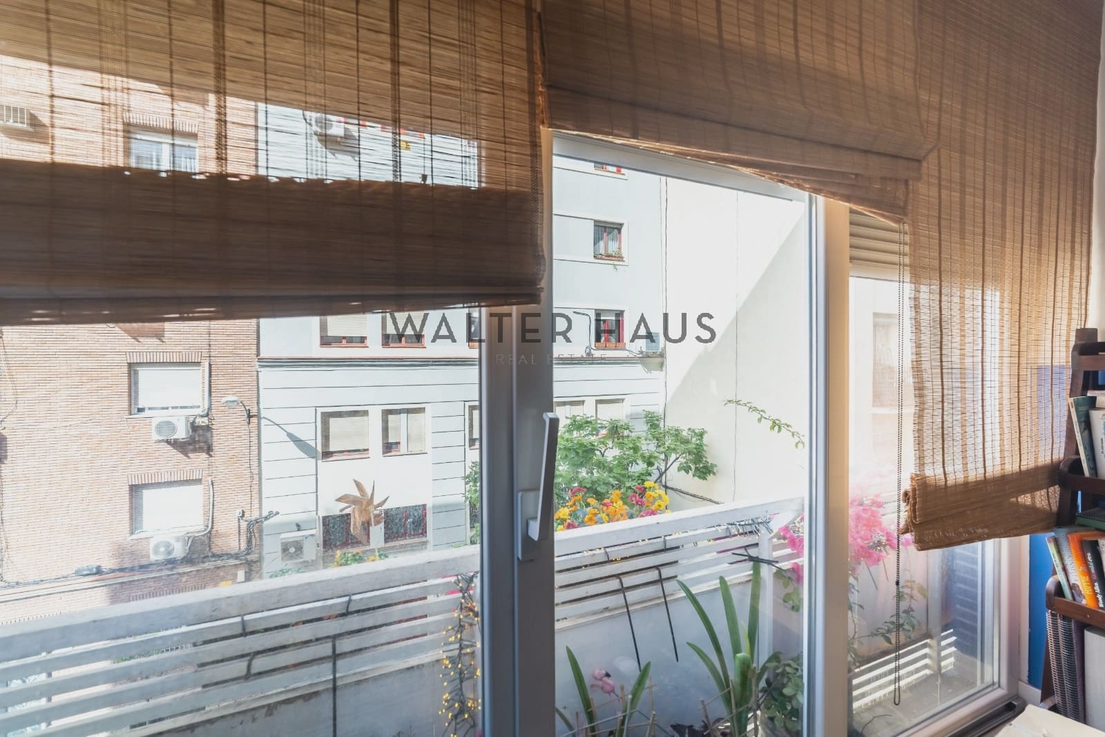 Piso de 3 habitaciones en Madrid ciudad en venta - 970.000 € (Ref: 9928161)