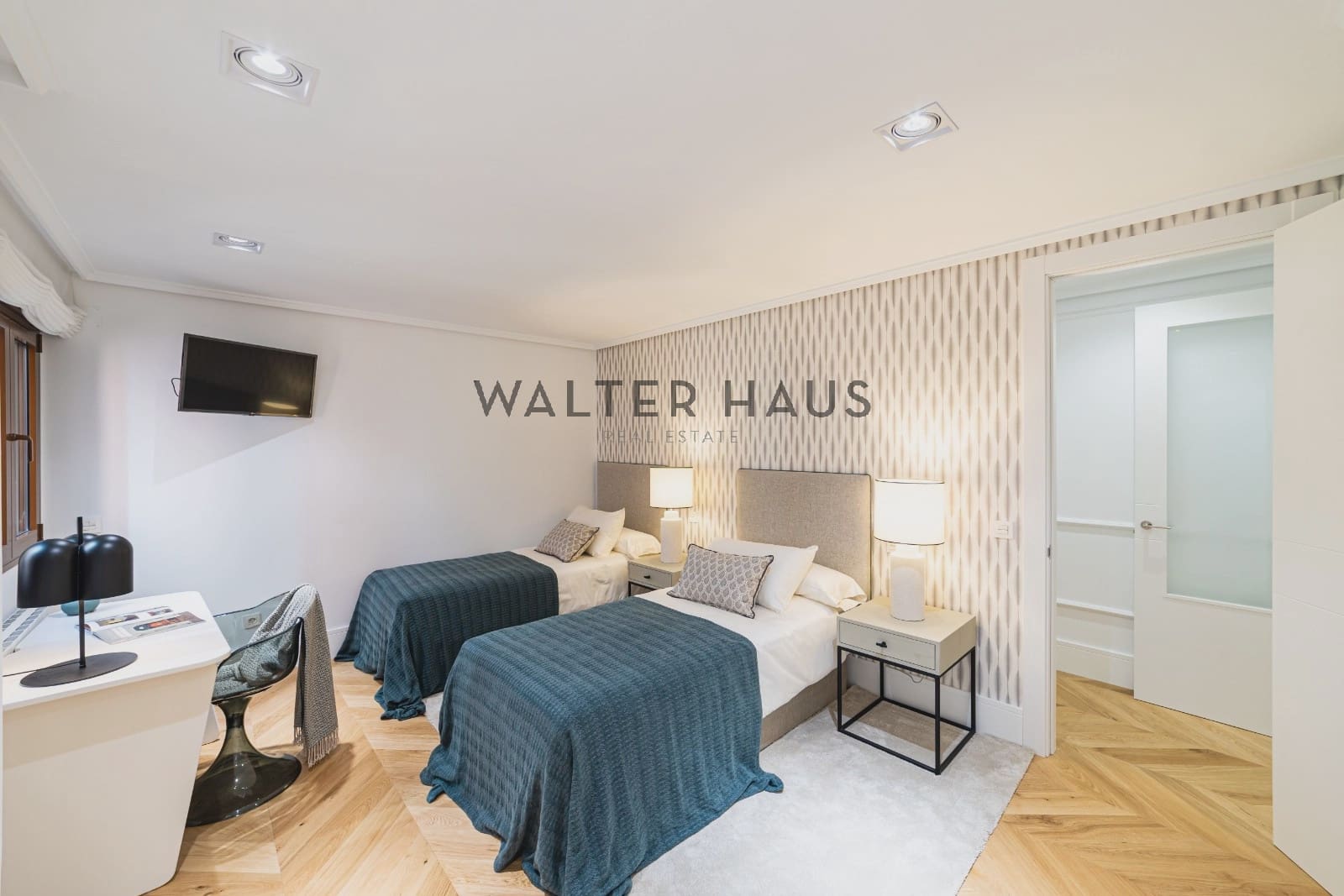 3 bedroom Flat for sale in Madrid city - € 3,200,000 (Ref: 9932365)