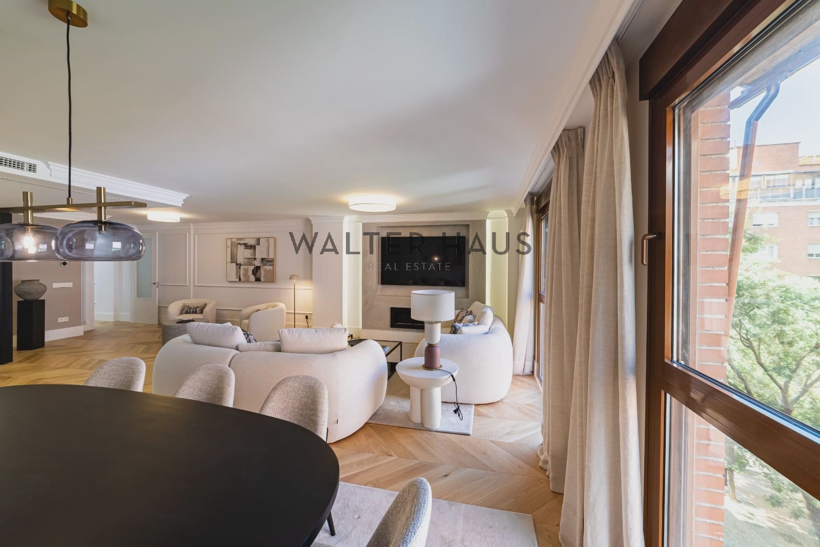 3 bedroom Flat for sale in Madrid city - € 3,200,000 (Ref: 9932365)