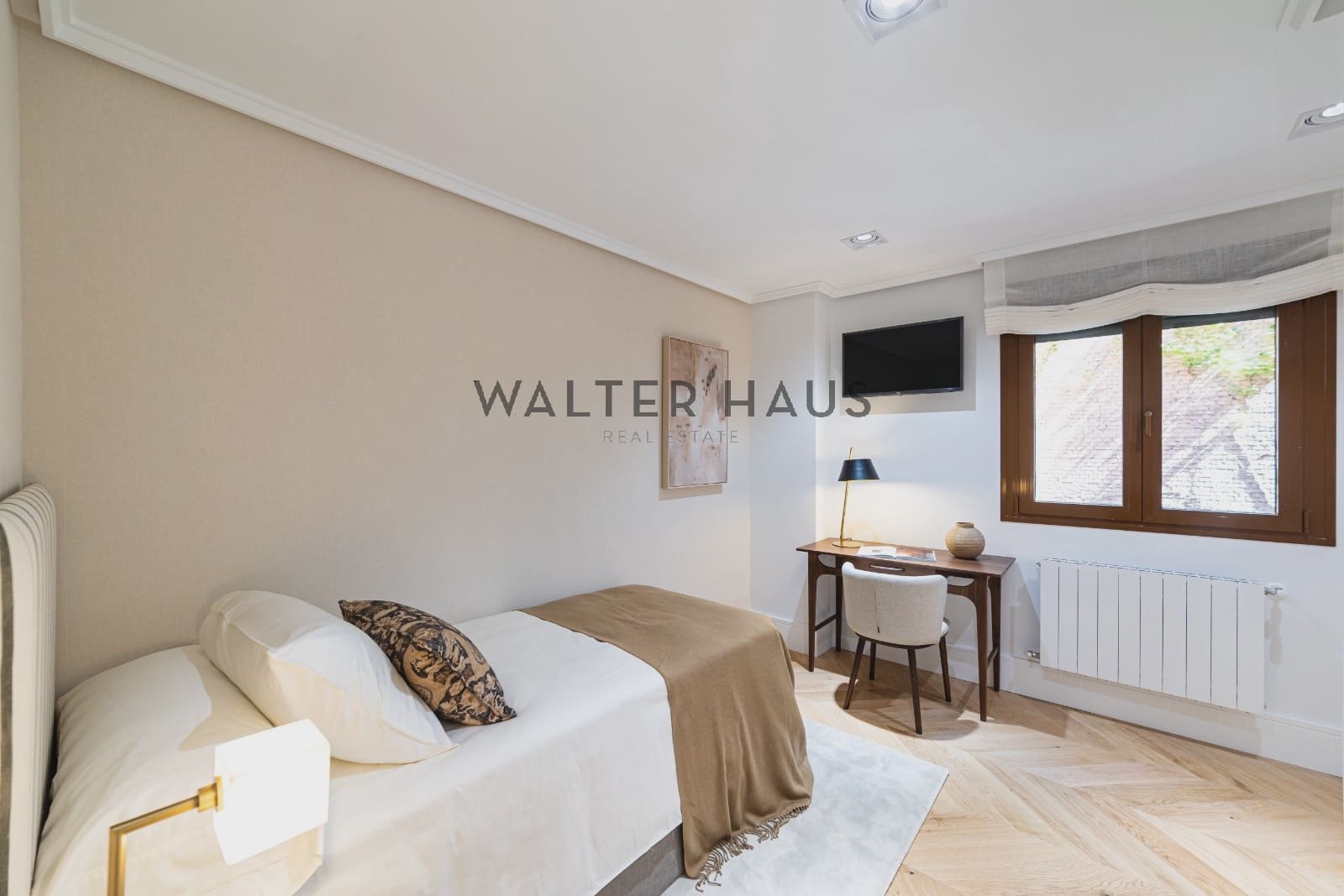 3 bedroom Flat for sale in Madrid city - € 3,200,000 (Ref: 9932365)