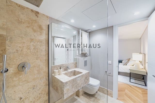 3 slaapkamer Flat te koop in Castellana, Madrid stad - € 3.200.000 (Ref: 9932365)