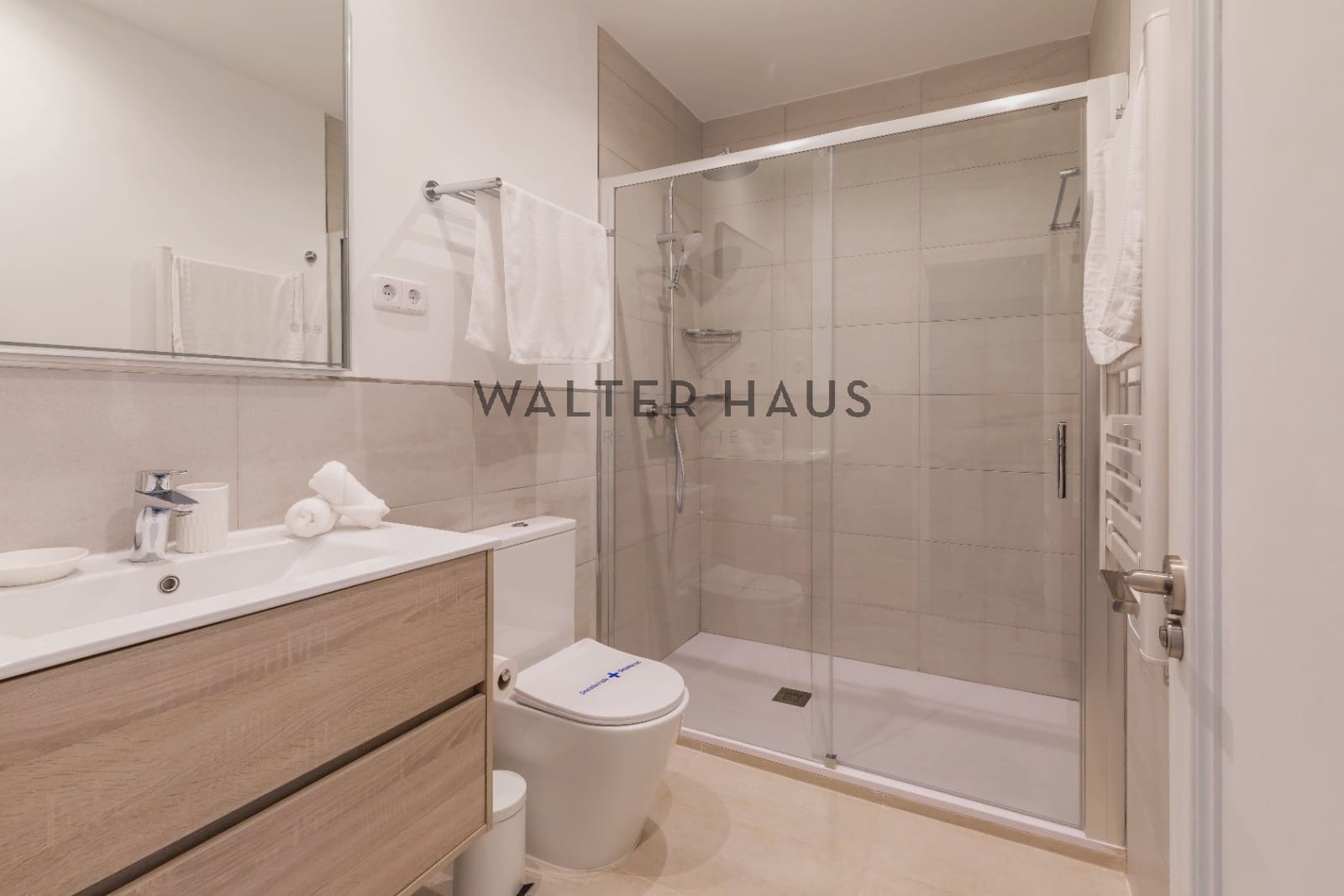 2 makuuhuone Asunto vuokrattavana paikassa Madrid kaupunki - 2 450 € (Ref: 9932402)