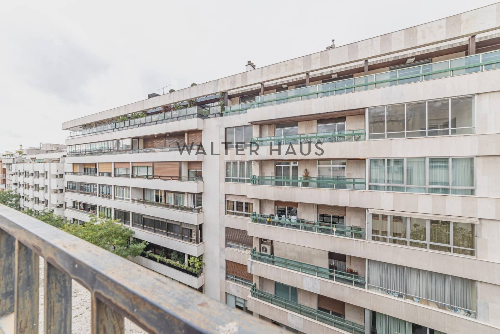 3 slaapkamer Penthouse te koop in Madrid stad - € 1.875.000 (Ref: 9934825)