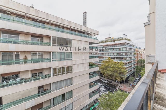 3 slaapkamer Penthouse te koop in Almagro, Madrid stad - € 1.875.000 (Ref: 9934825)