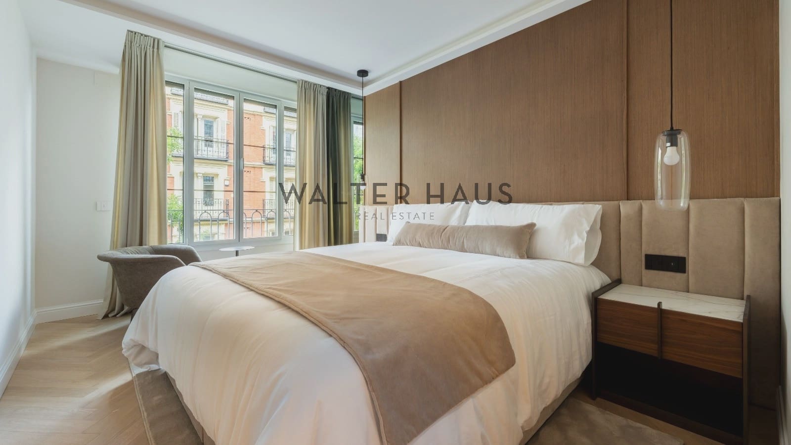 3 bedroom Flat for sale in Madrid city - € 3,200,000 (Ref: 9937316)