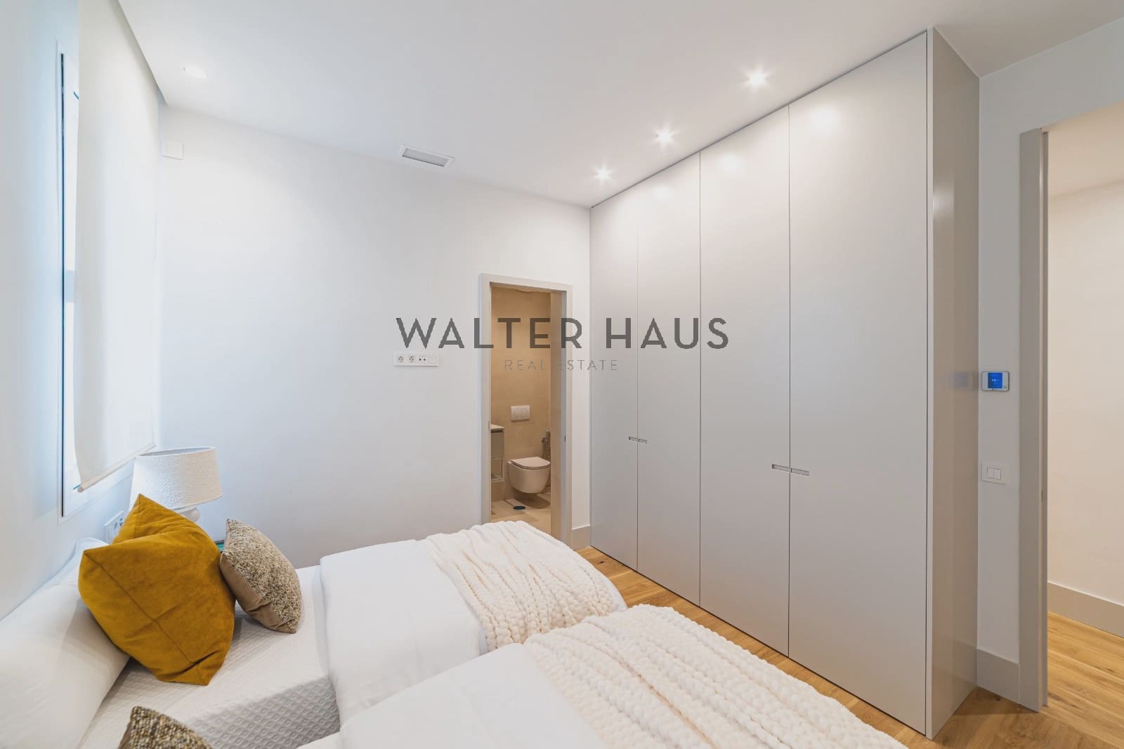 3 bedroom Flat for sale in Madrid city - € 2,075,000 (Ref: 9939123)