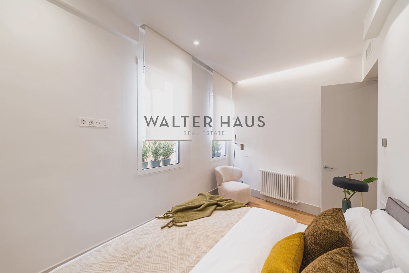 3 bedroom Flat for sale in Madrid city - € 2,075,000 (Ref: 9939123)
