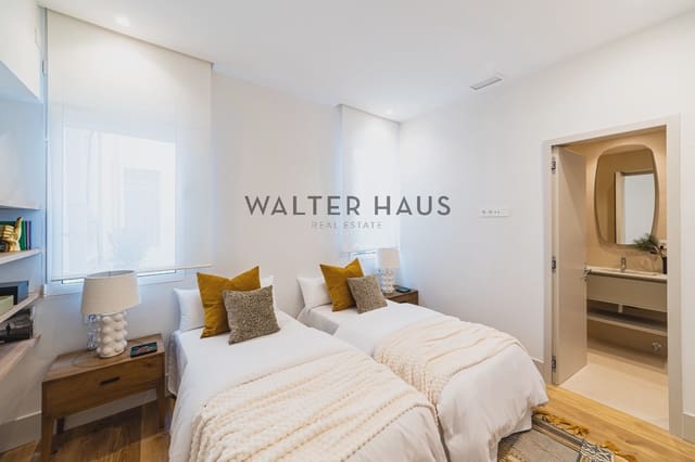 3 bedroom Flat for sale in Justicia, Madrid city - € 2,075,000 (Ref: 9939123)