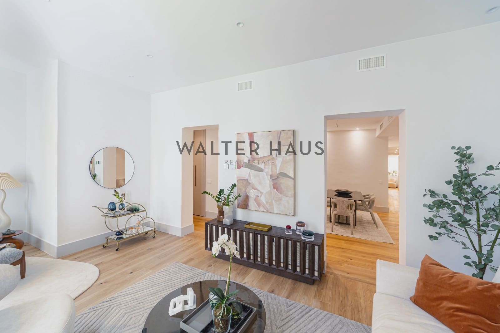 3 bedroom Flat for sale in Madrid city - € 2,075,000 (Ref: 9939123)