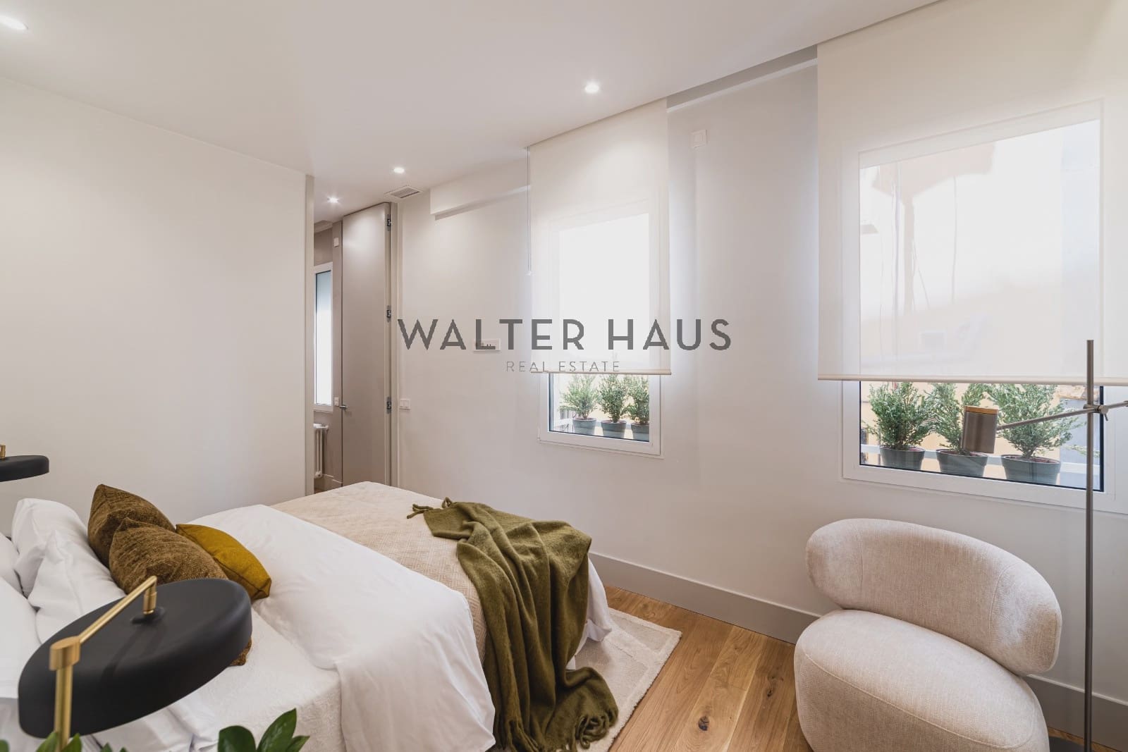 3 bedroom Flat for sale in Madrid city - € 2,075,000 (Ref: 9939123)