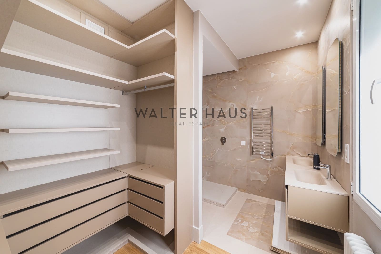 3 bedroom Flat for sale in Madrid city - € 2,075,000 (Ref: 9939123)
