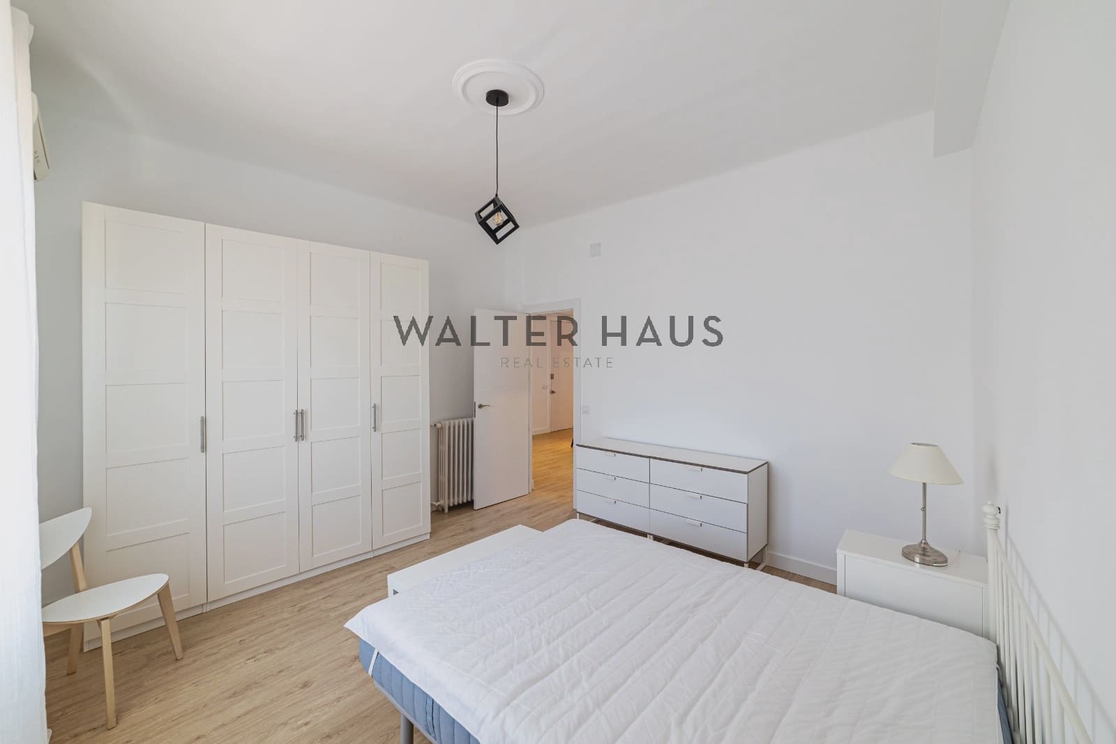 3 soverom Leilighet til leie i Madrid by - € 4 100 (Ref: 9941282)