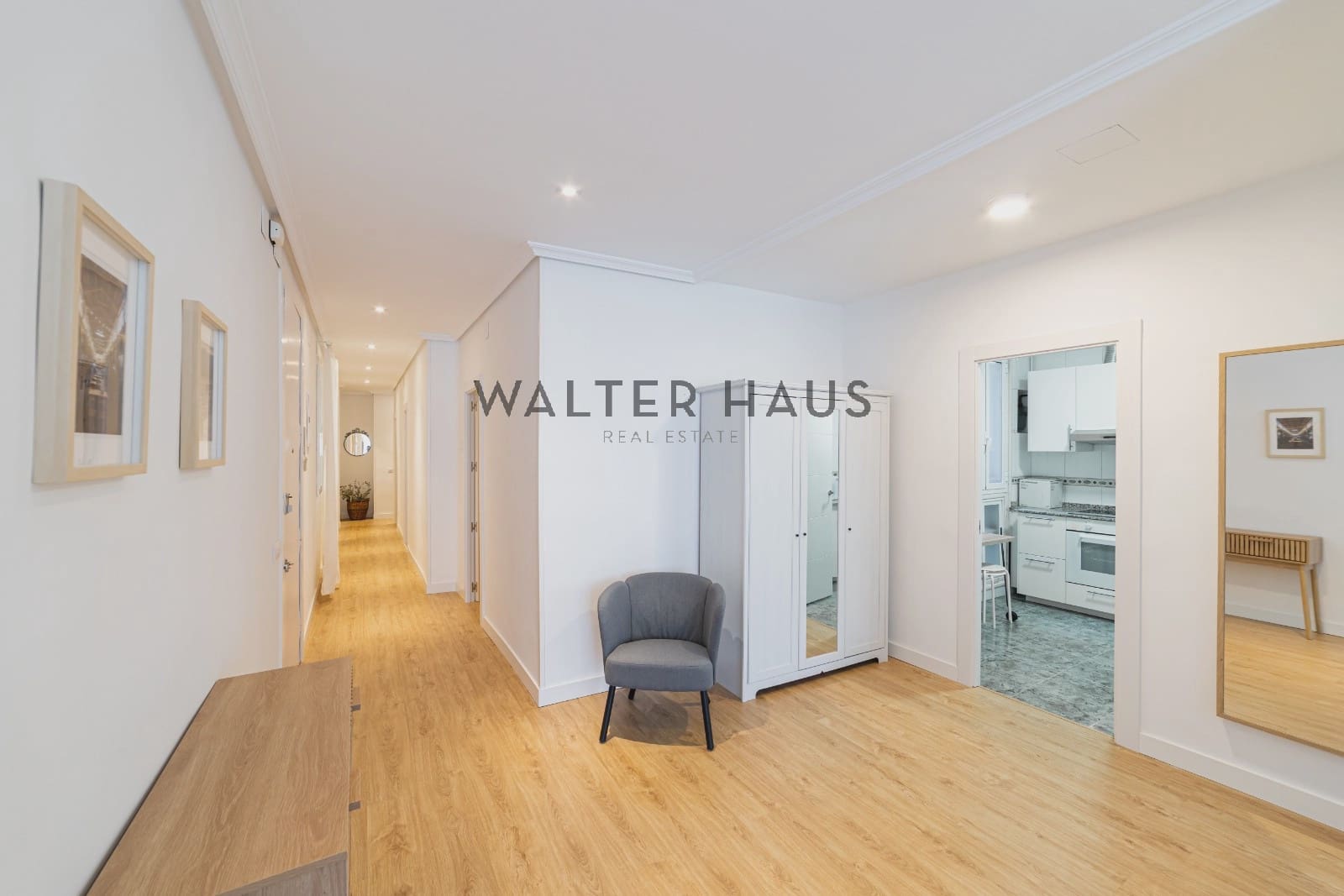 3 soverom Leilighet til leie i Madrid by - € 4 100 (Ref: 9941282)