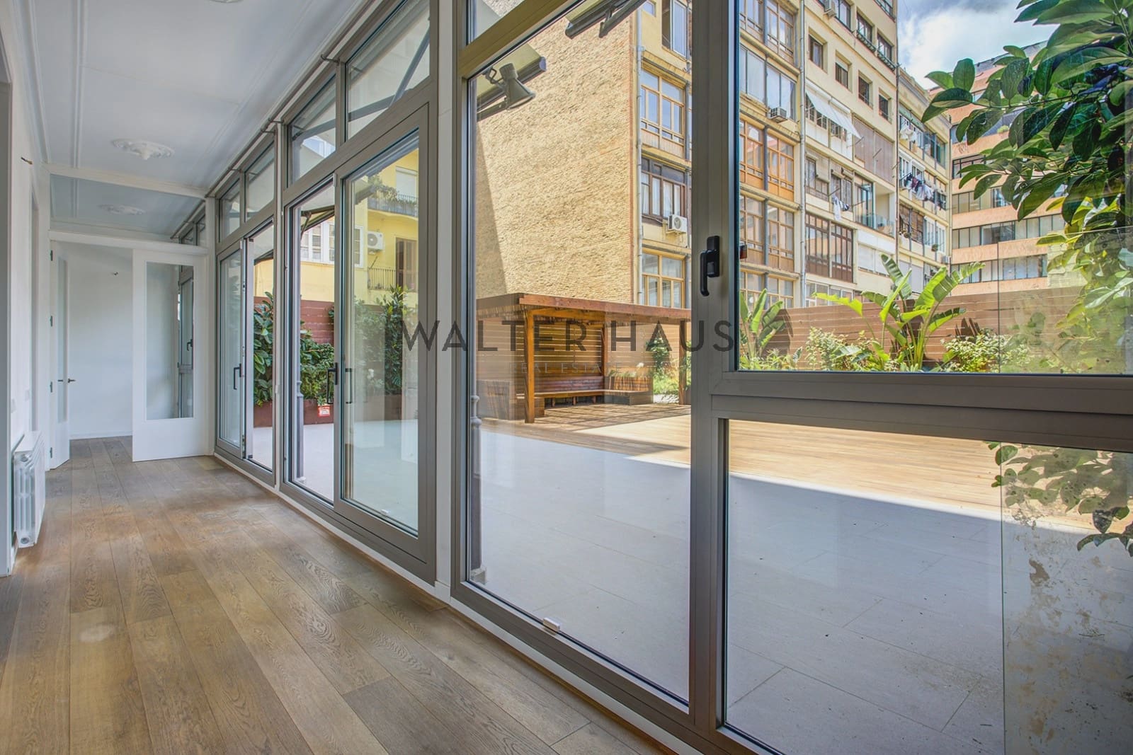 Piso de 3 habitaciones en Barcelona ciudad en venta - 1.850.000 € (Ref: 9944457)