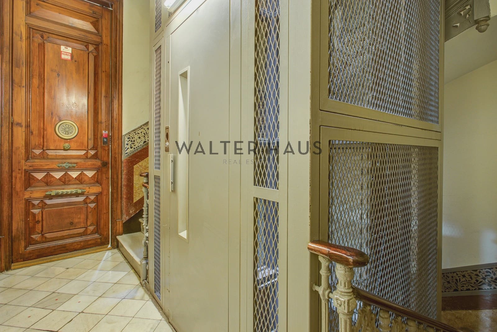 Piso de 3 habitaciones en Barcelona ciudad en venta - 1.850.000 € (Ref: 9944457)