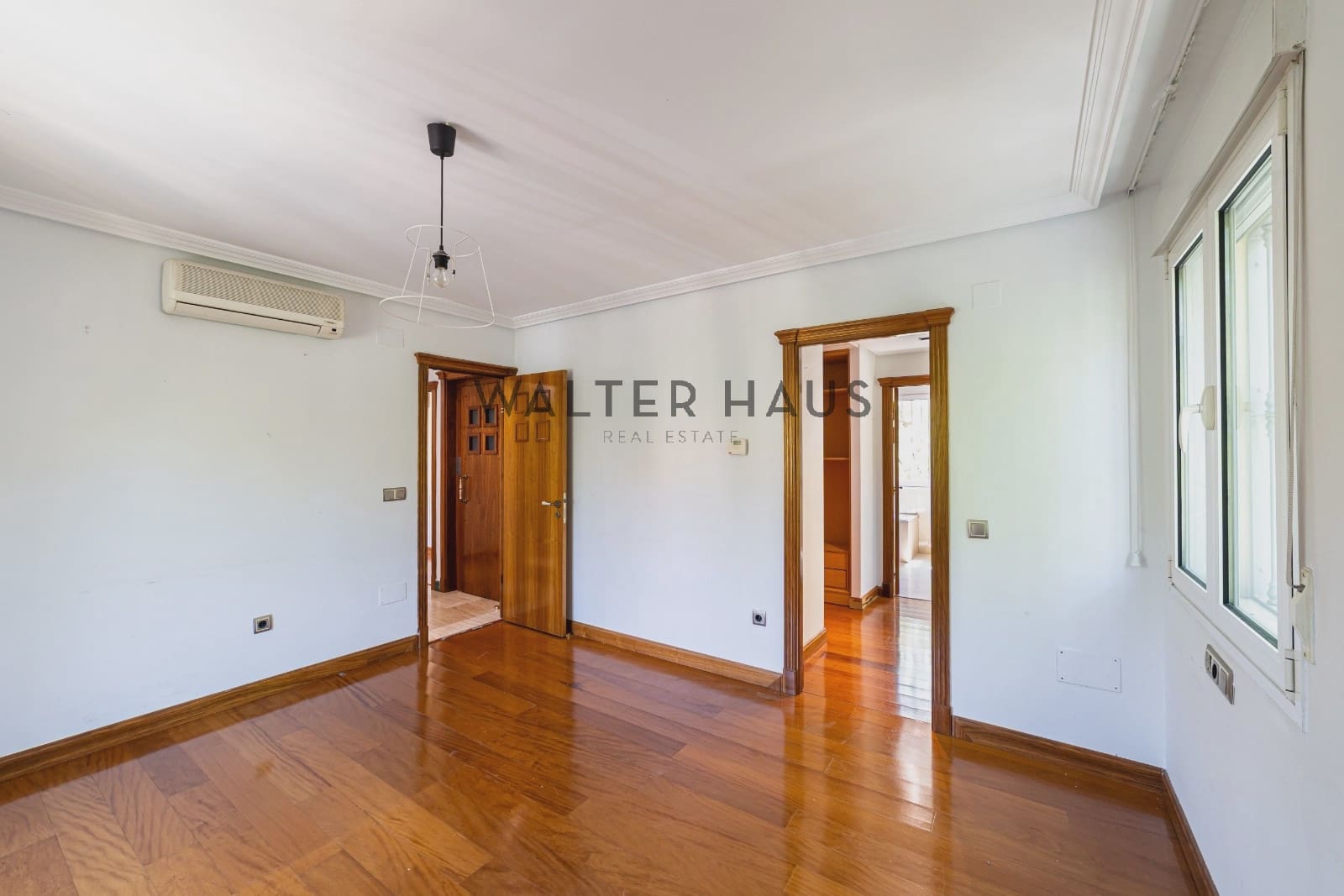 6 slaapkamer Villa te koop in Madrid stad - € 3.199.000 (Ref: 9946803)
