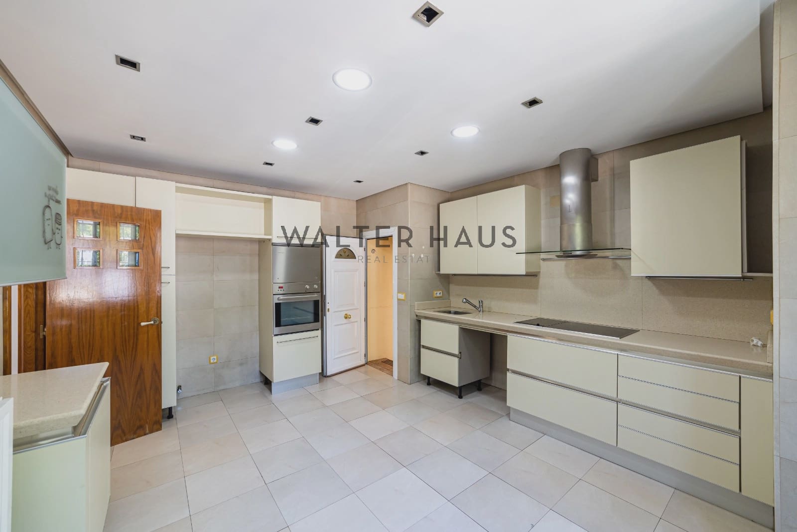6 slaapkamer Villa te koop in Madrid stad - € 3.199.000 (Ref: 9946803)
