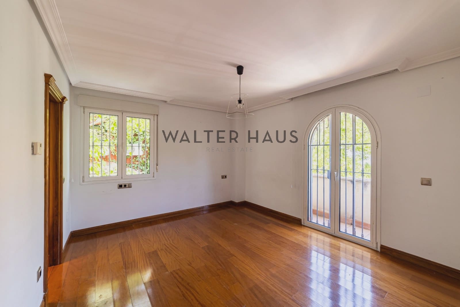 6 slaapkamer Villa te koop in Madrid stad - € 3.199.000 (Ref: 9946803)
