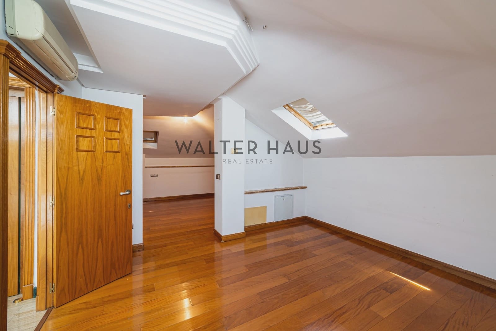 6 slaapkamer Villa te koop in Madrid stad - € 3.199.000 (Ref: 9946803)