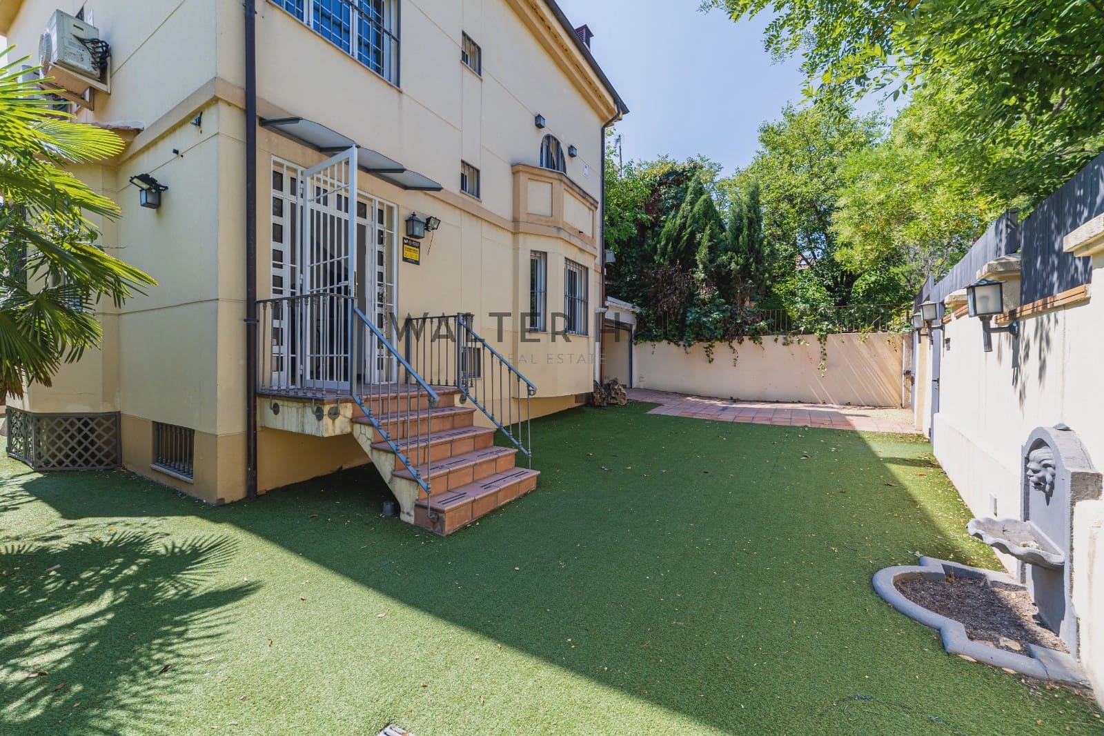 6 slaapkamer Villa te koop in Madrid stad - € 3.199.000 (Ref: 9946803)