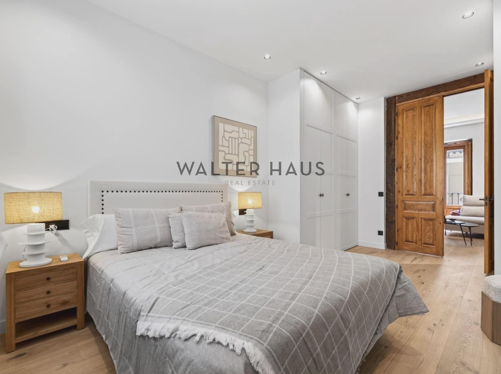 3 soveværelse Lejlighed til salg i Madrid by - € 1.095.000 (Ref: 9948398)