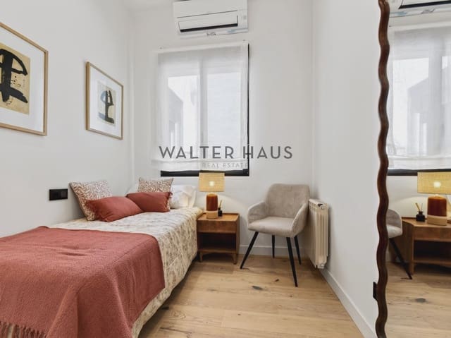 3 soveværelse Lejlighed til salg i Universidad, Madrid by - € 1.095.000 (Ref: 9948398)