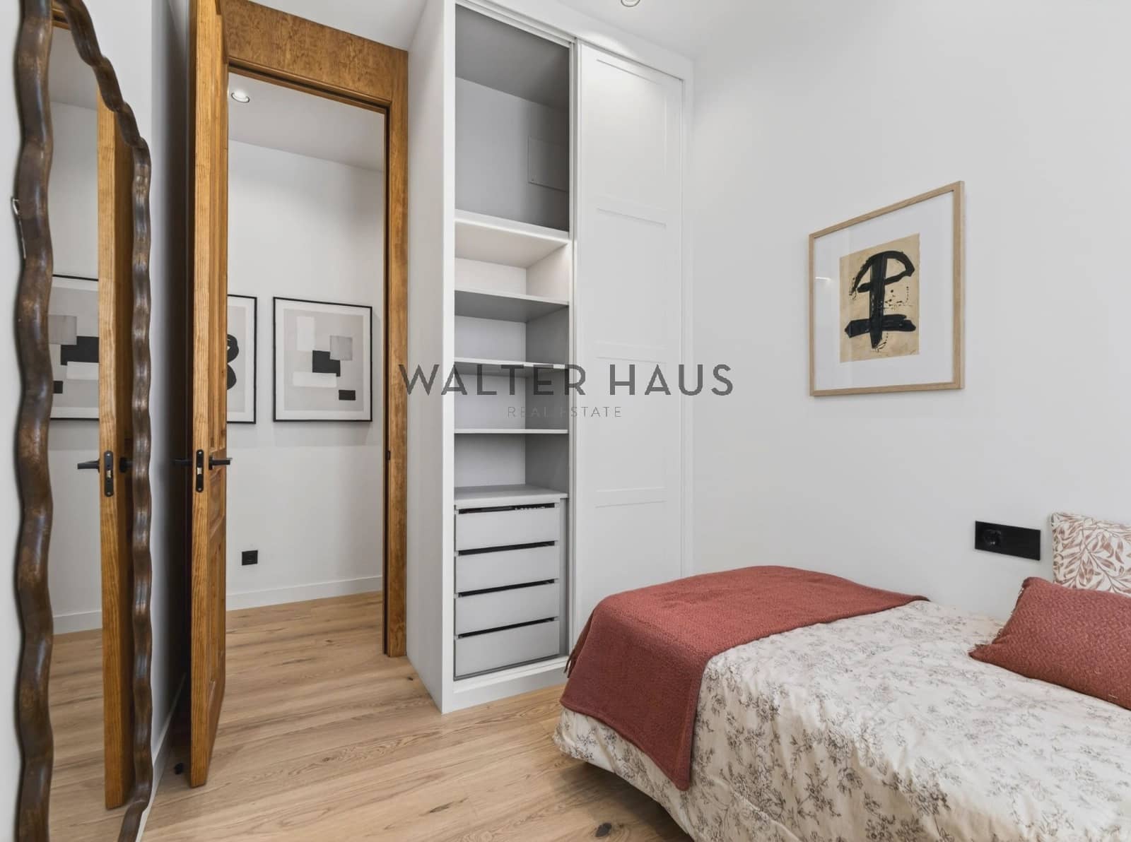 3 soveværelse Lejlighed til salg i Madrid by - € 1.095.000 (Ref: 9948398)