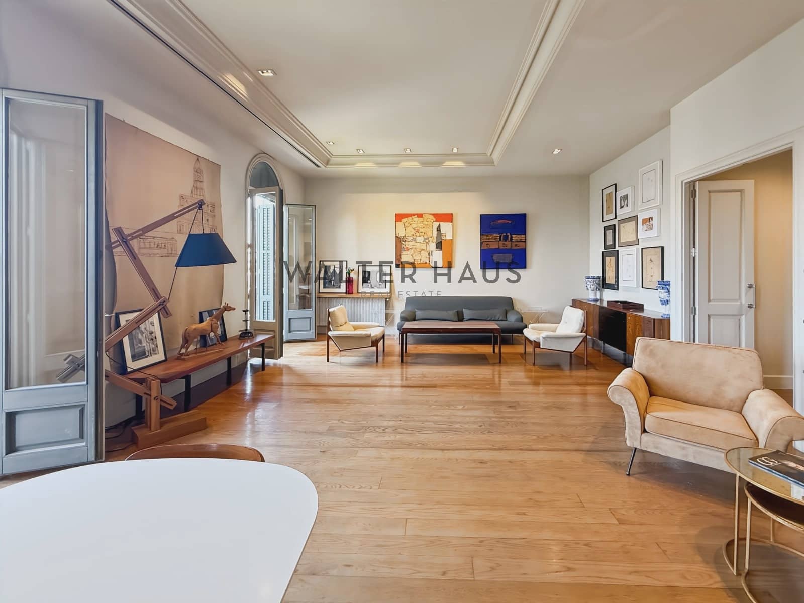 4 quarto Apartamento para arrendar em Barcelona cidade - 7 000 € (Ref: 9948576)
