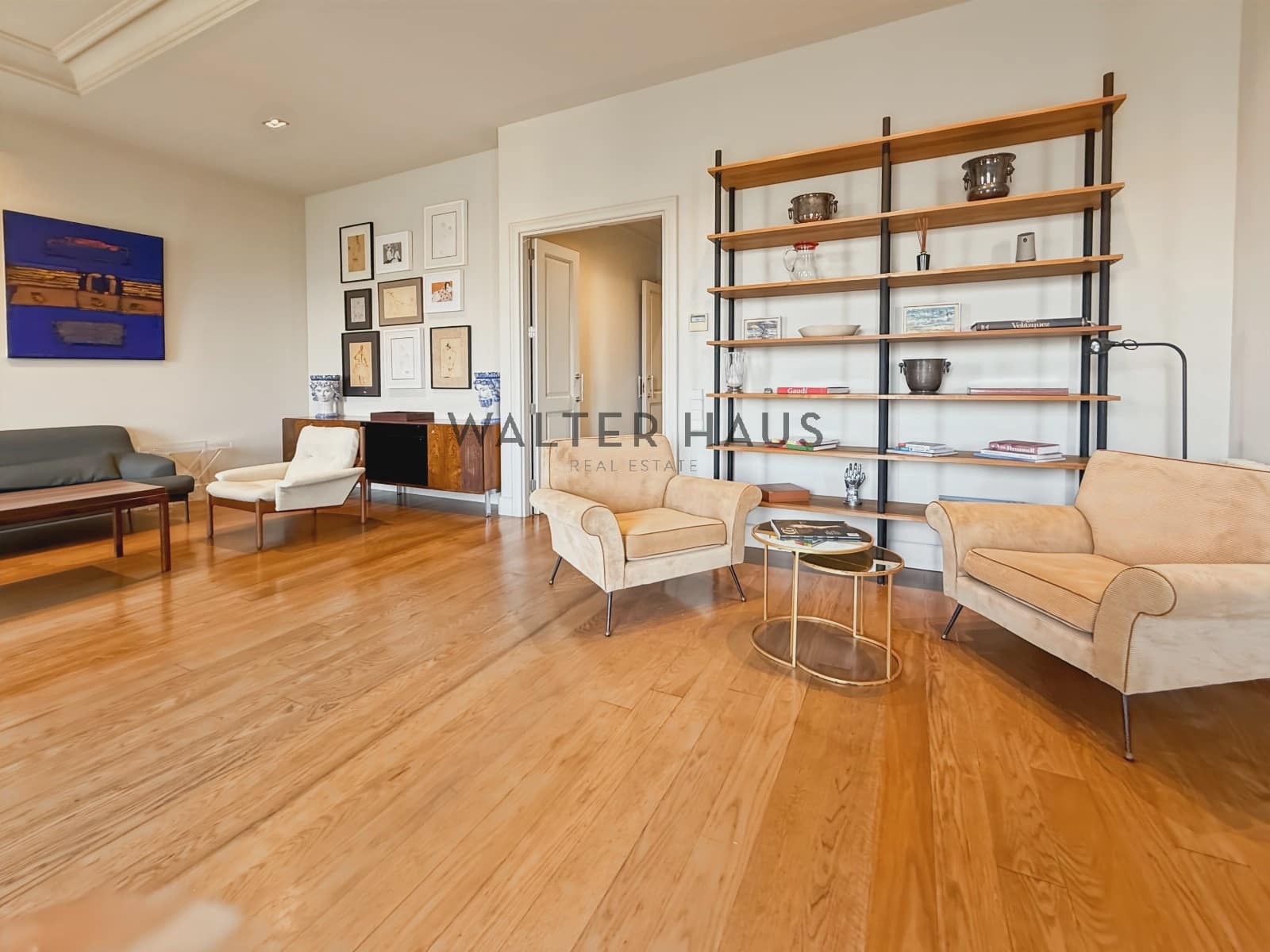 4 quarto Apartamento para arrendar em Barcelona cidade - 7 000 € (Ref: 9948576)