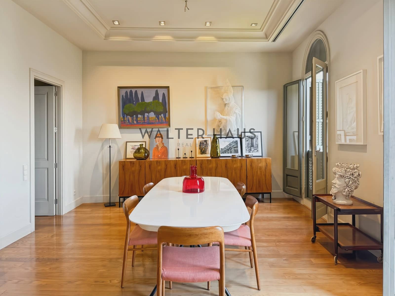 4 quarto Apartamento para arrendar em Barcelona cidade - 7 000 € (Ref: 9948576)