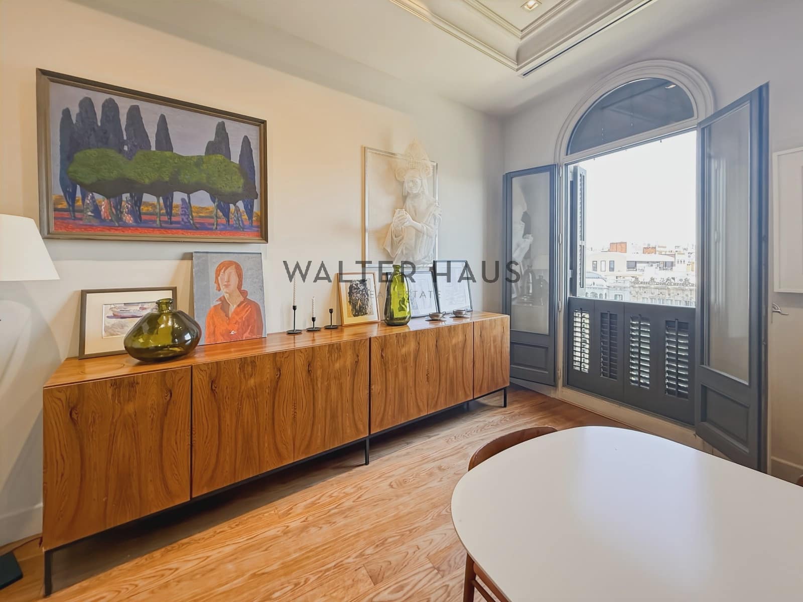 4 quarto Apartamento para arrendar em Barcelona cidade - 7 000 € (Ref: 9948576)