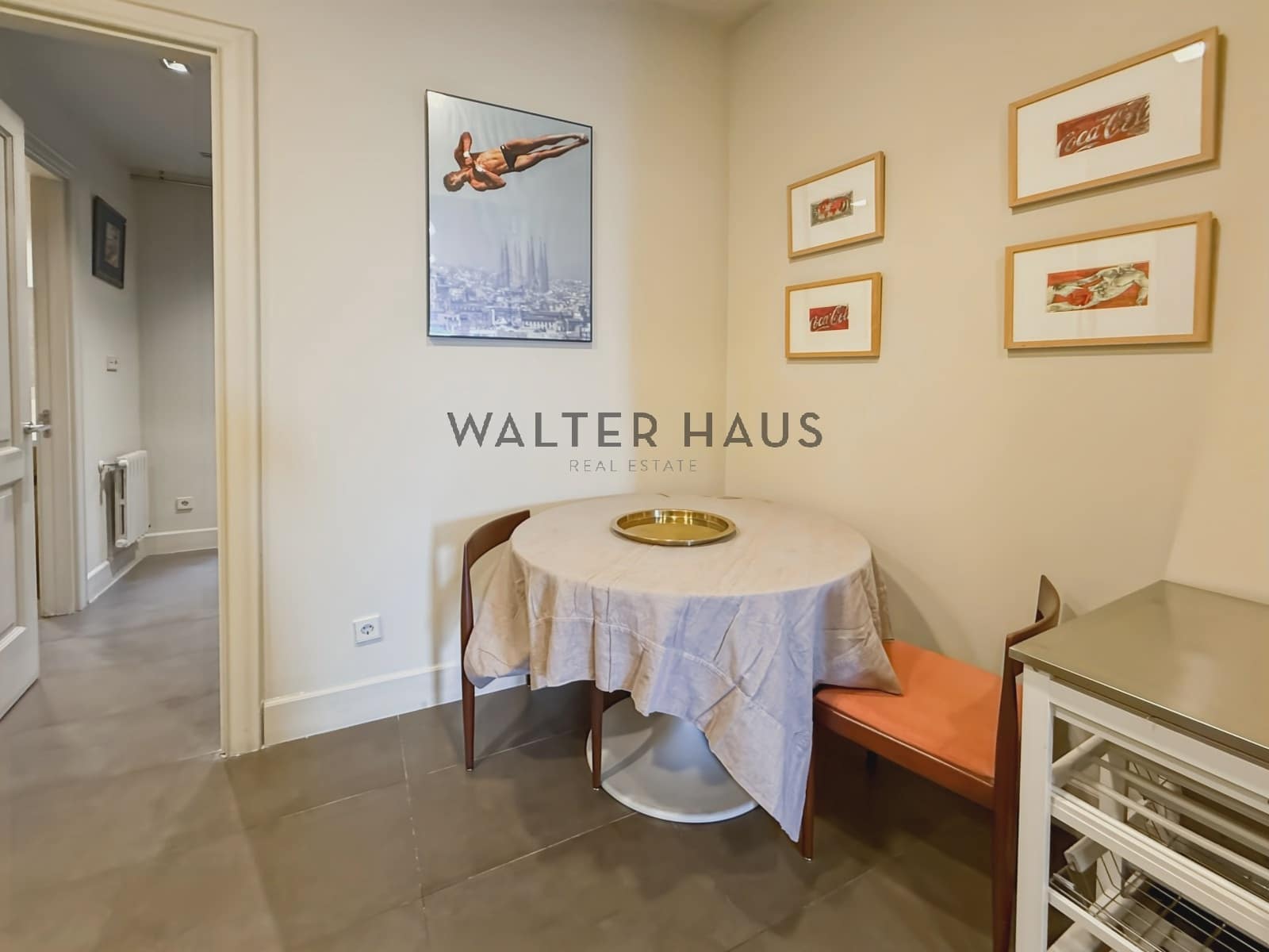 4 quarto Apartamento para arrendar em Barcelona cidade - 7 000 € (Ref: 9948576)