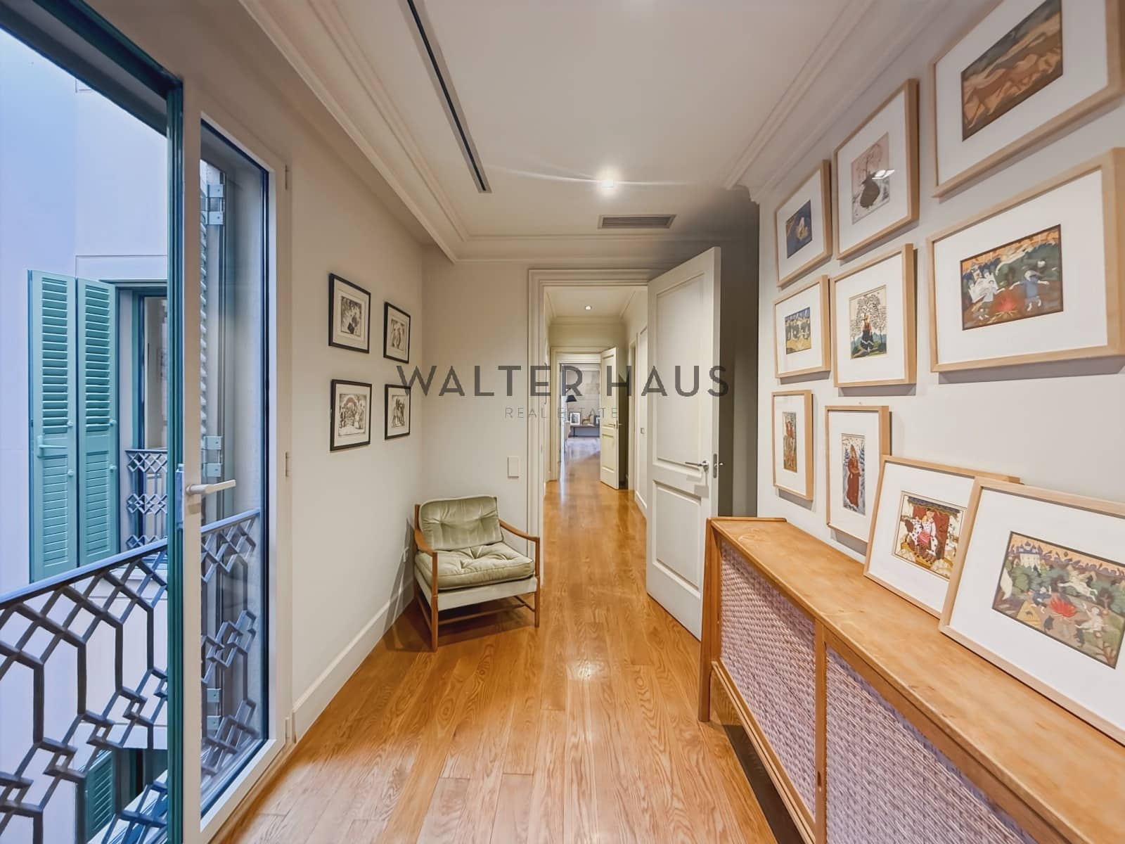 4 quarto Apartamento para arrendar em Barcelona cidade - 7 000 € (Ref: 9948576)
