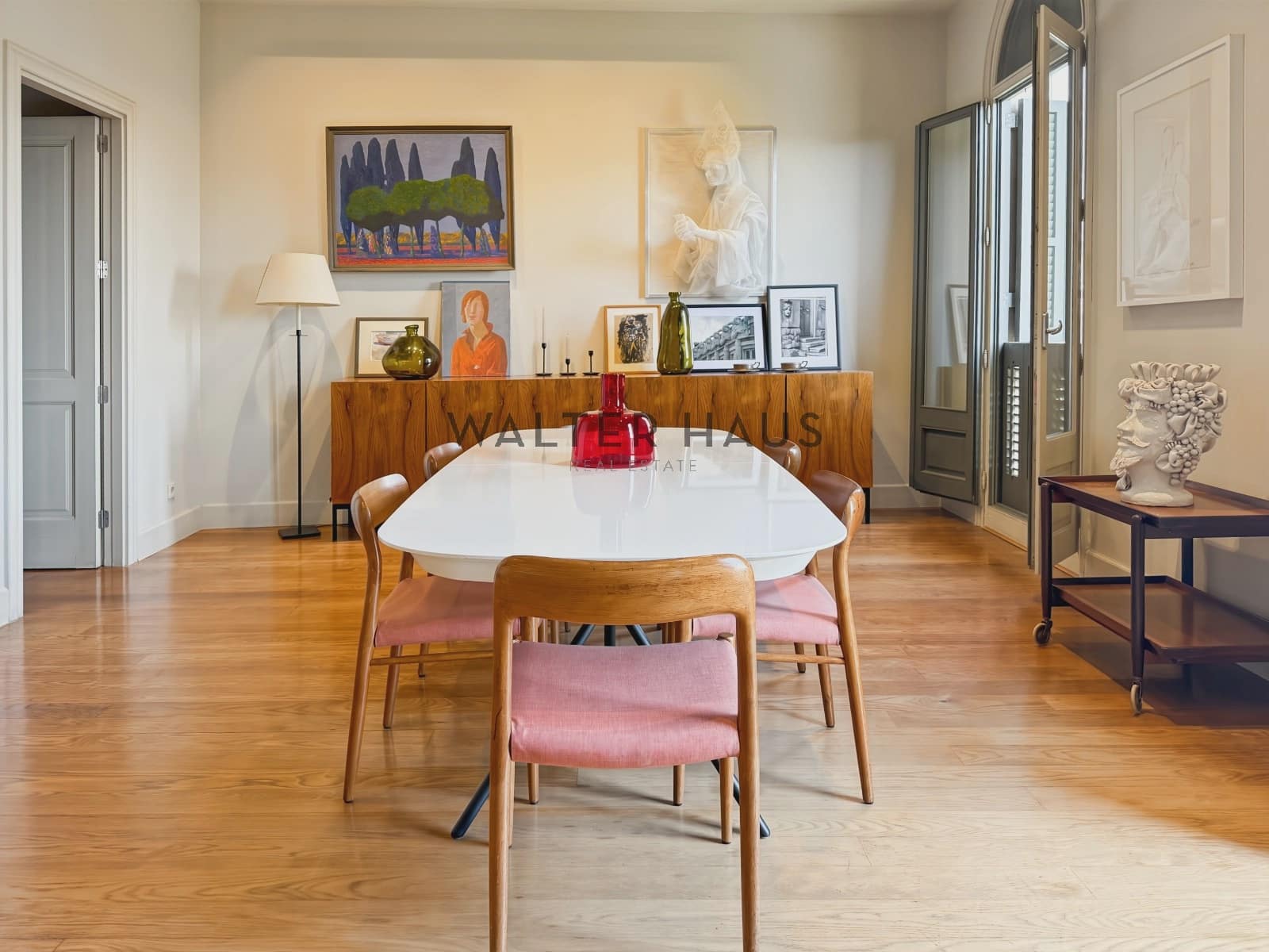 4 quarto Apartamento para arrendar em Barcelona cidade - 7 000 € (Ref: 9948576)